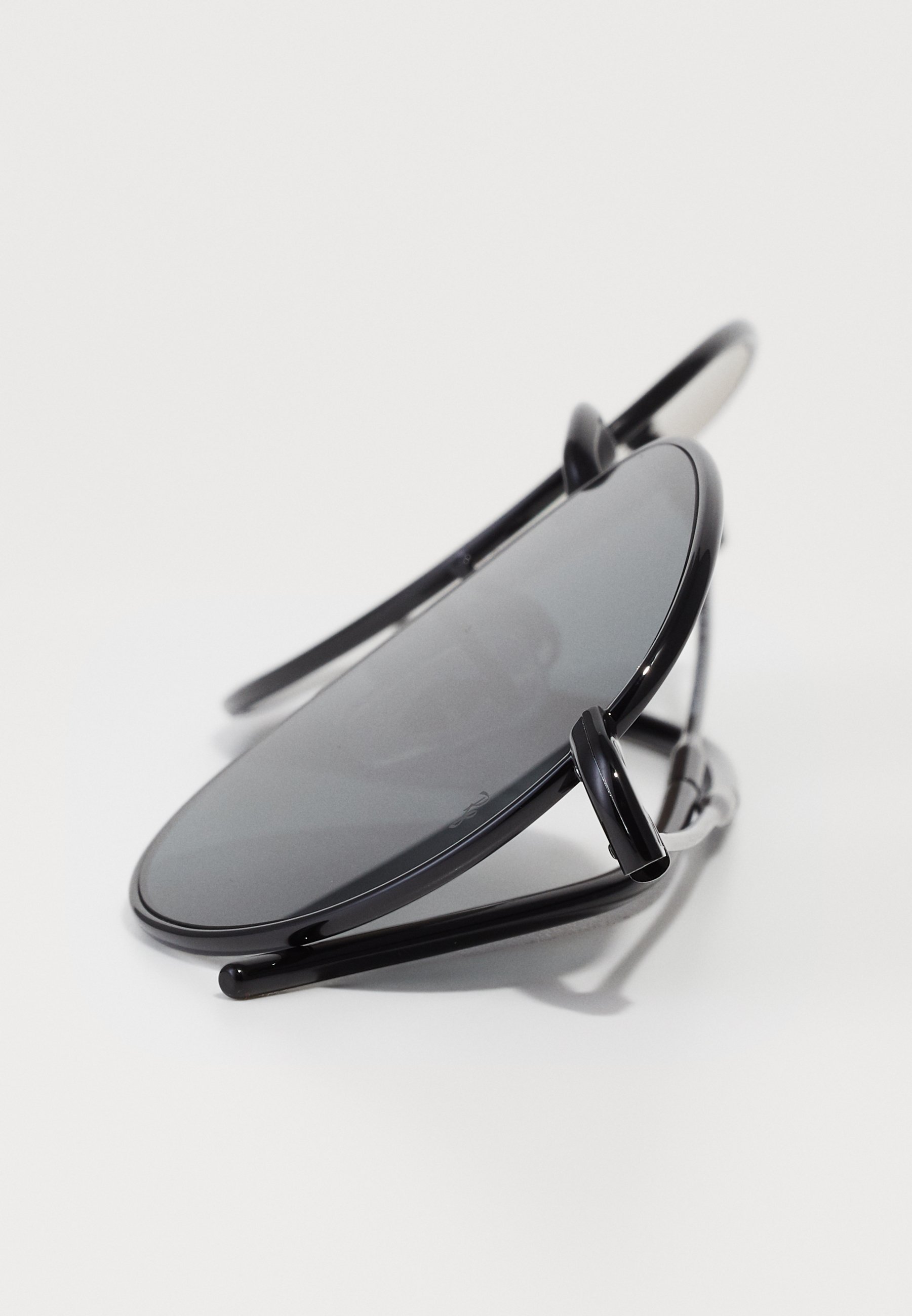 Ray-Ban ROUND REVERSE UNISEX - Zonnebril - zwart