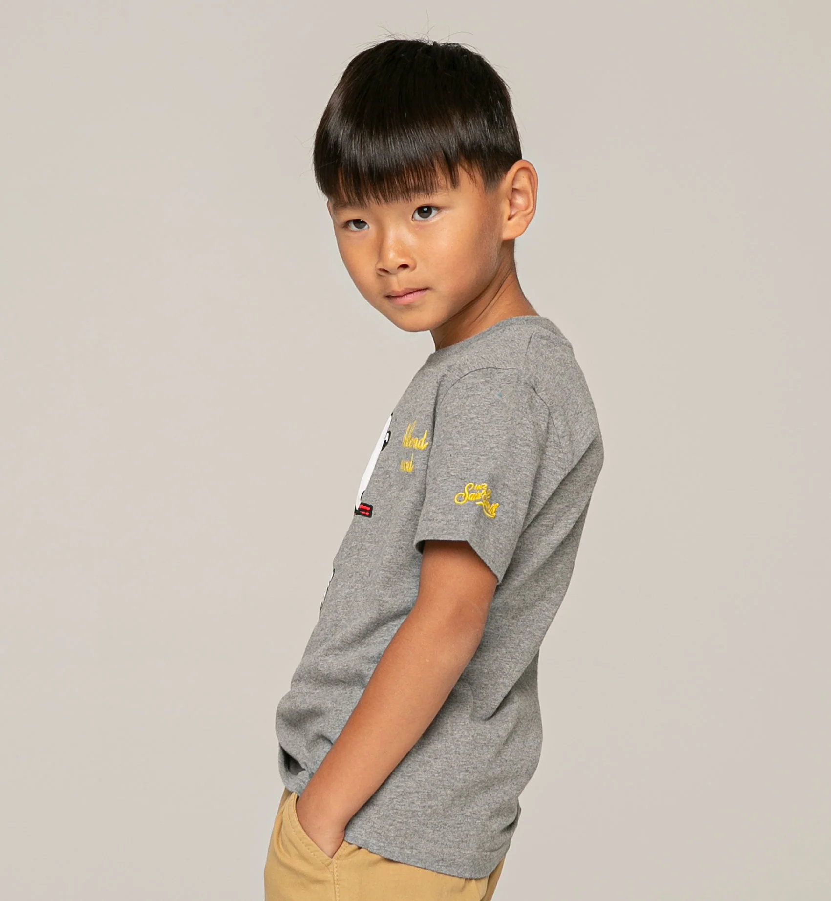 T-shirt da bambino con stampa e ricamo Snoopy | SNOOPY - EDIZIONE SPEC