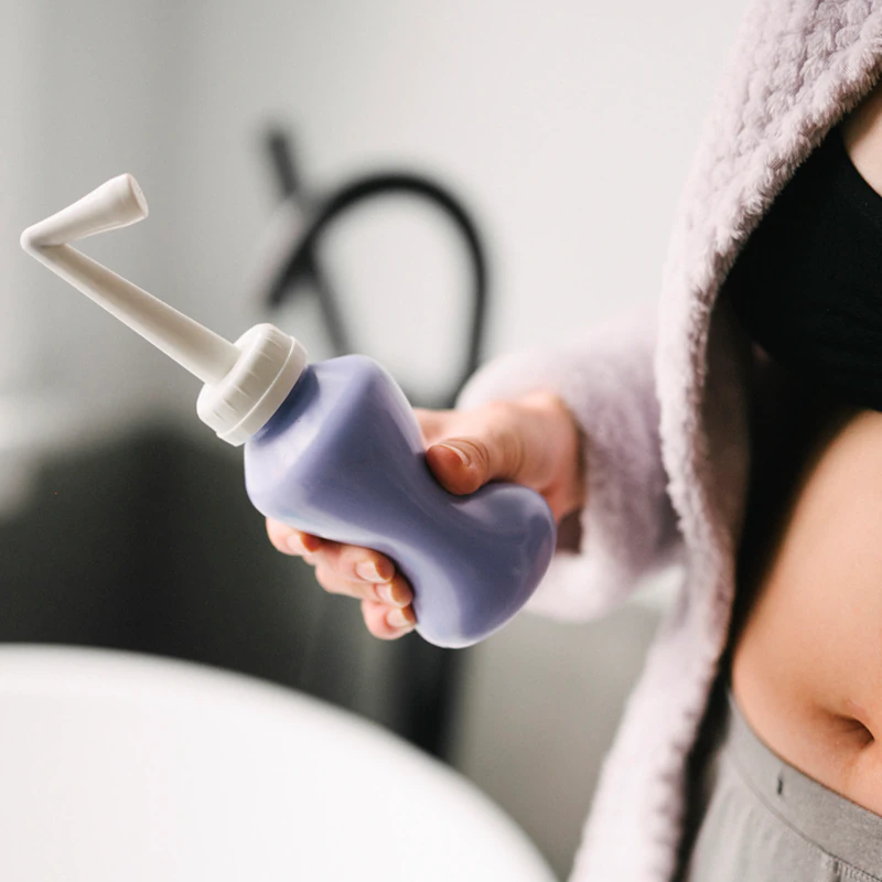 Lansinoh Birth post-birth wash fľaša mini intímna sprcha na hrádzu