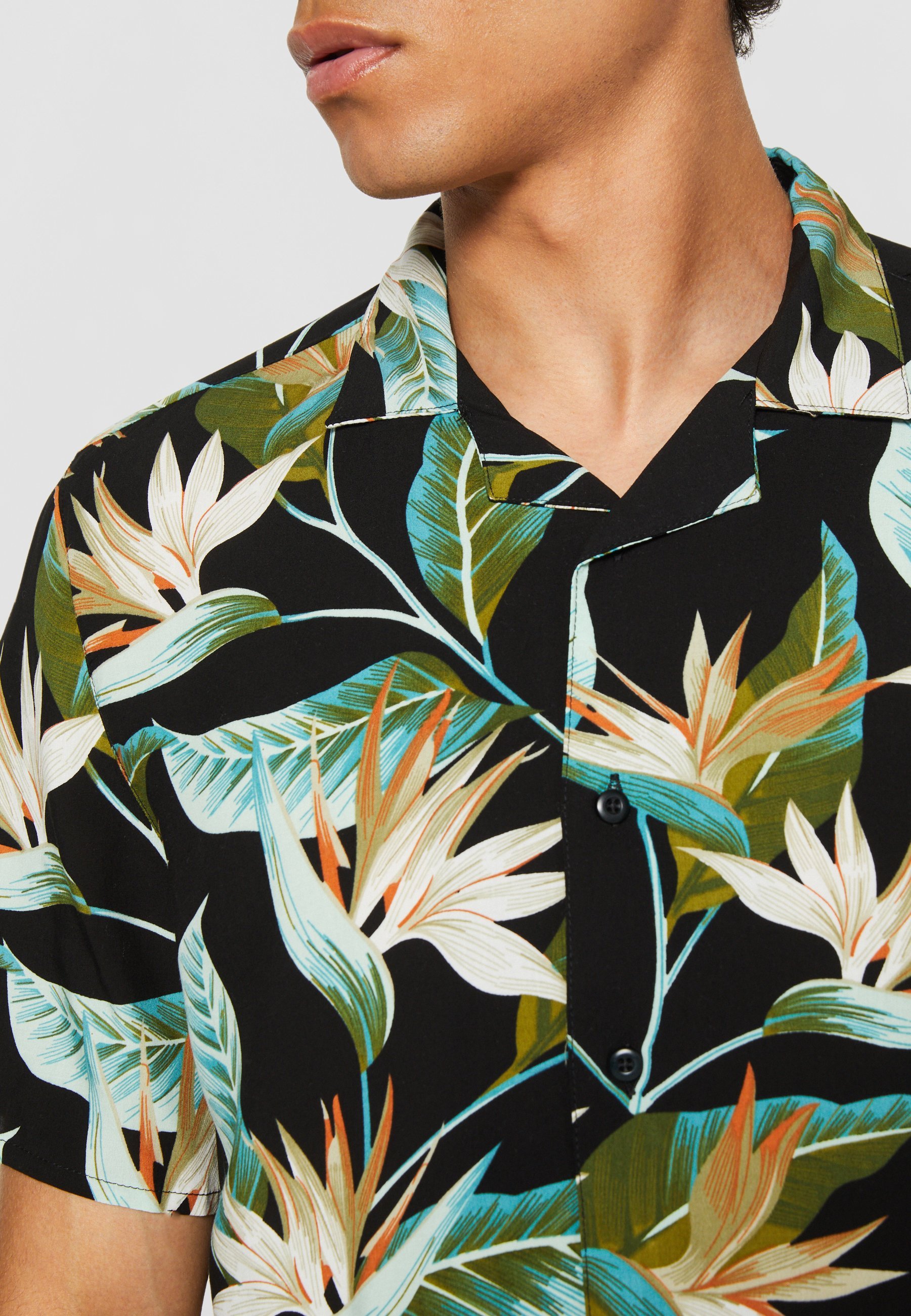 Camicia Urban Classics BLOSSOMS - nera
