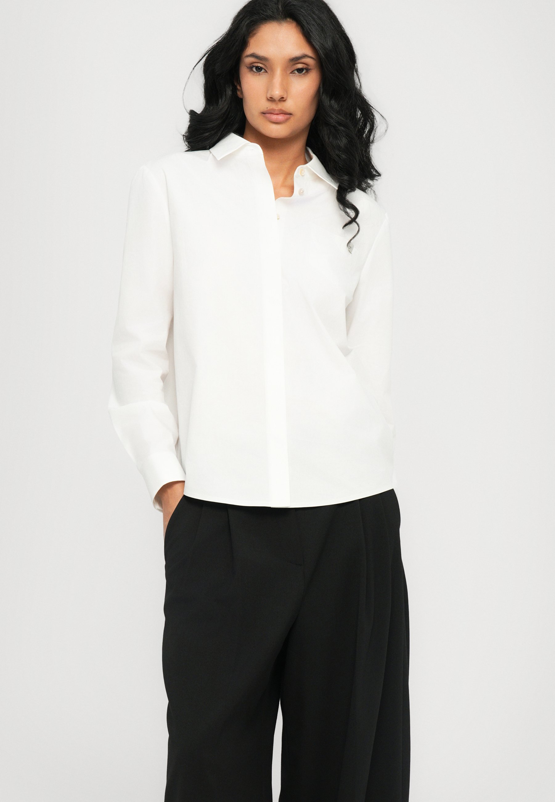 Tory Burch blouse met knoopsluiting - wit