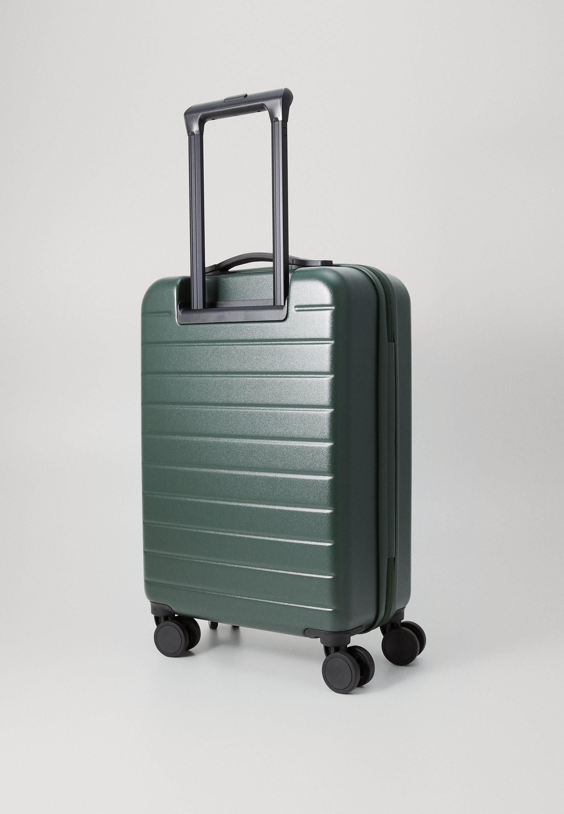 Emporio Armani Reizen