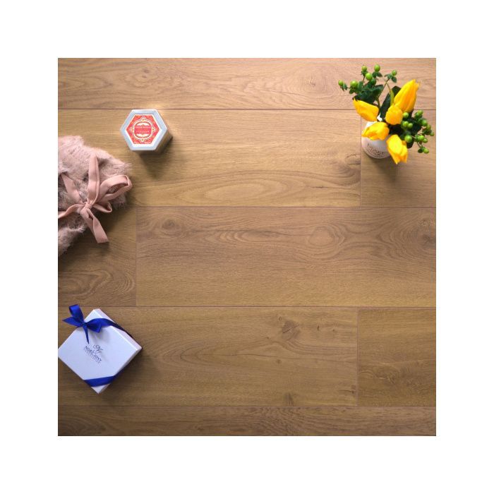 Suelo laminado KronoSwiss - Roble Lucerna - Sistema de clic 5G - Paquete de 2,131 m²