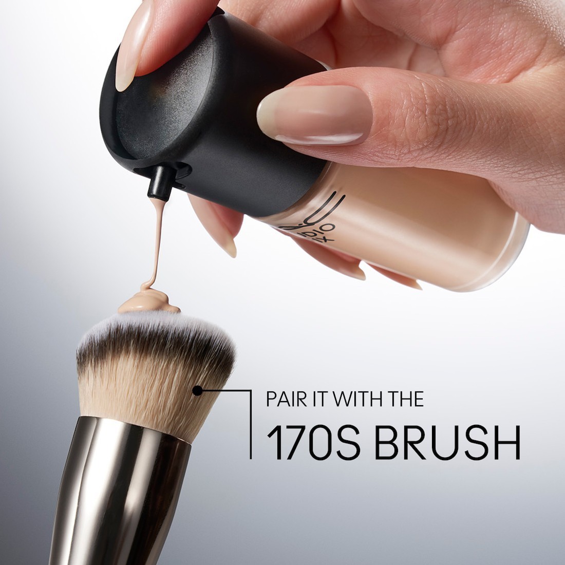 MAC Foundation Studio Fix Fluid SPF15 - 30 ml