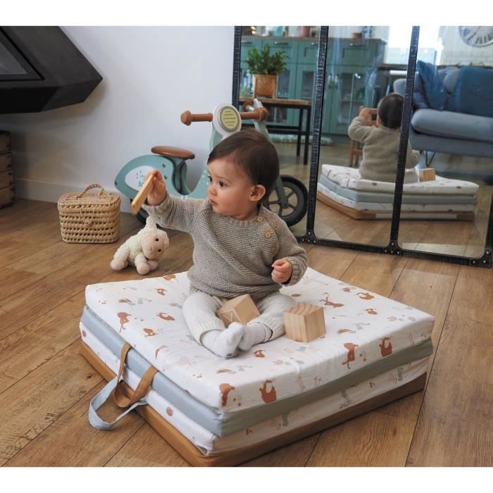 TINEO LITTLE FARMER 3-in-1 Smart Playmat - Multifunctional Developmental Playmat - 120x120 cm