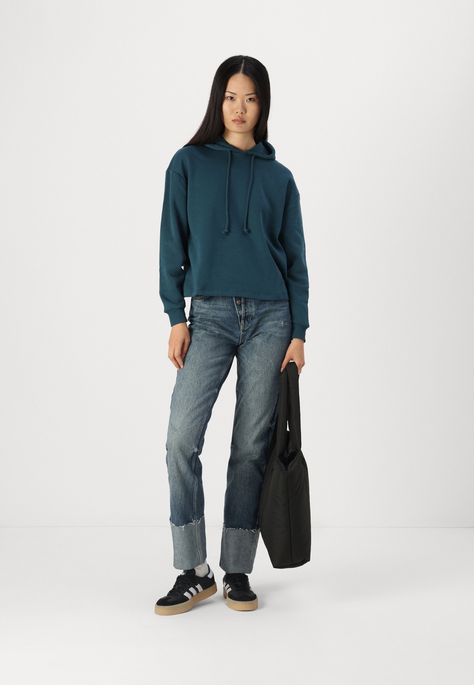 Pieces PCCHILLI HOODIE - Hoodie - reflecterende vijver