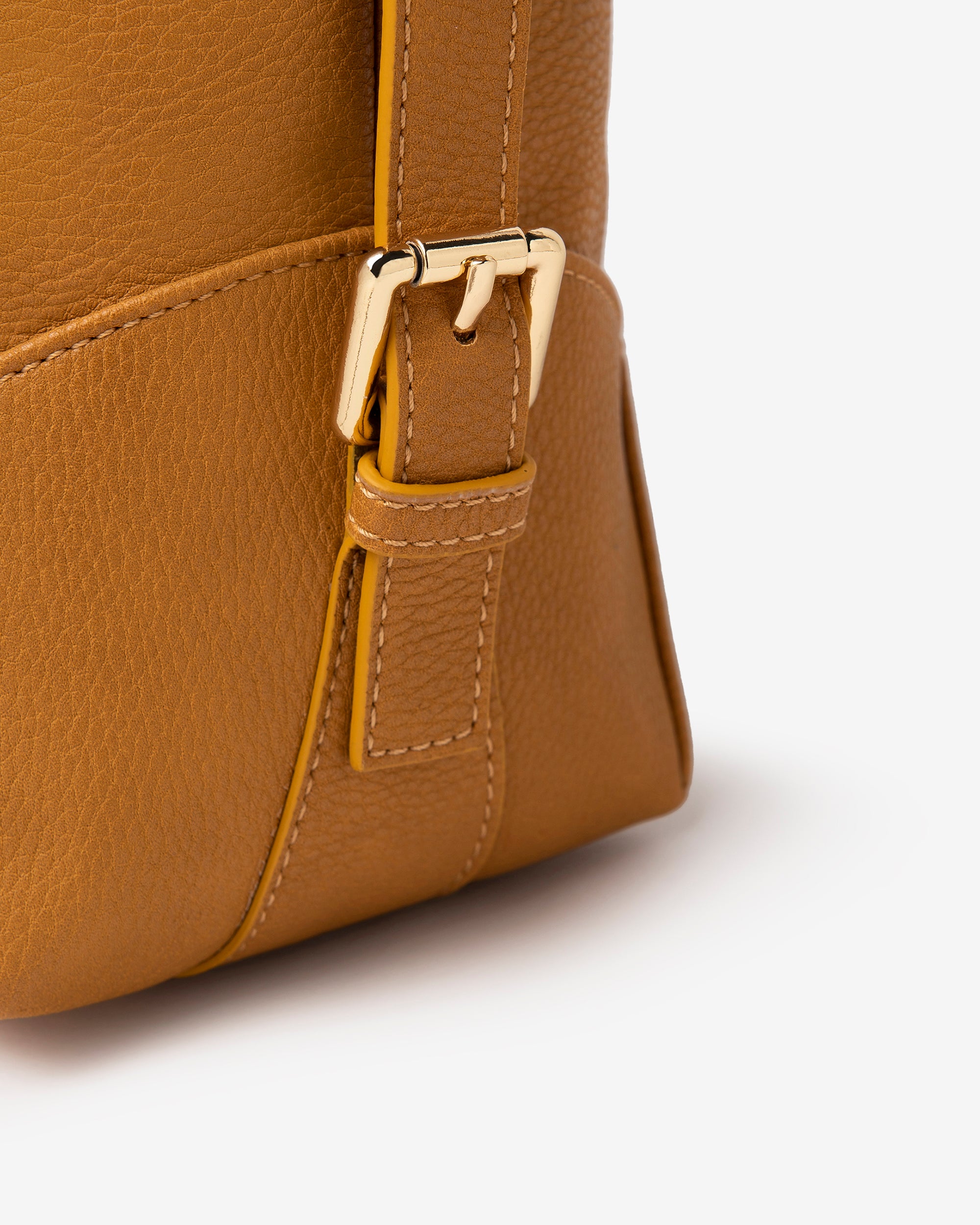  Hobo-Tasche für Damen aus technischem Material