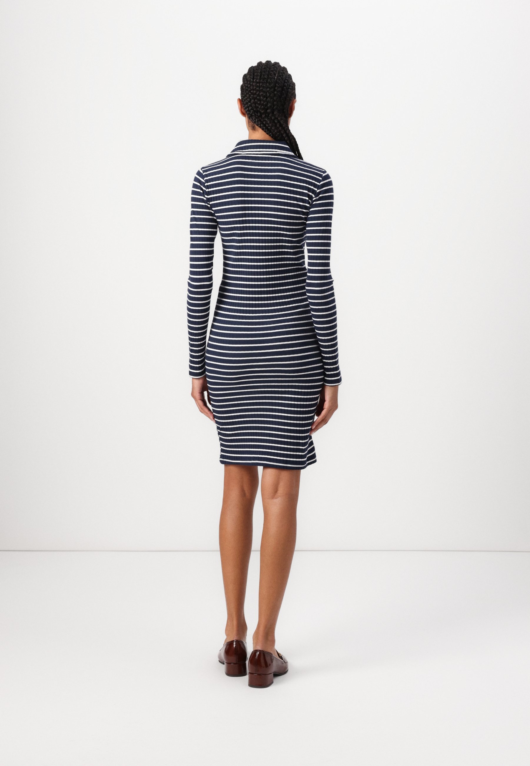 Vero Moda Maternity VMMSEA JURK - Jersey jurk - marineblauwe blazer/sneeuwwit