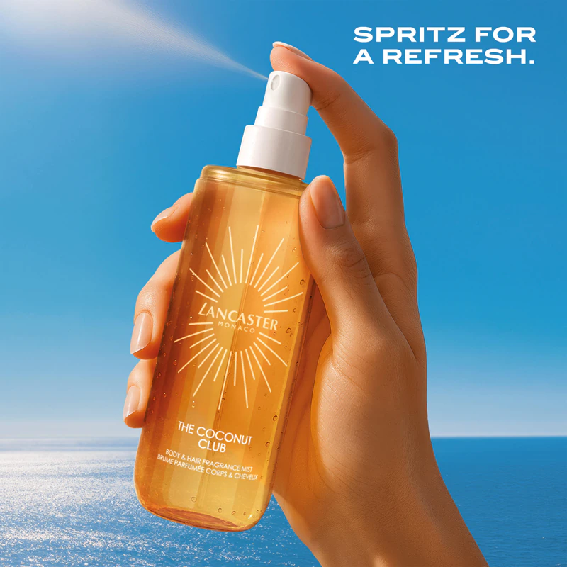 Lancaster Eau de Lancaster Hair & Body Mist, een geparfumeerde mist voor gezicht, lichaam en haar. Coconut Club-geuren.