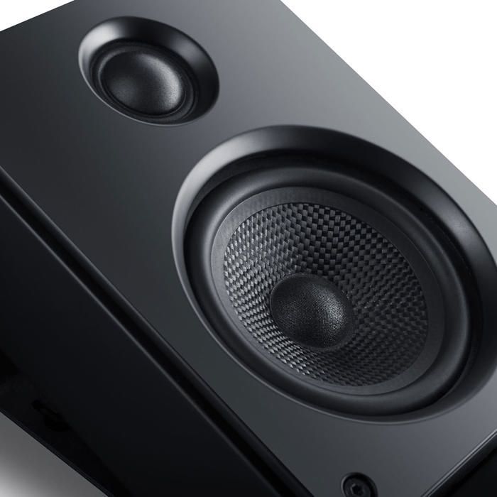 Teufel Reflekt Set Dolby Atmos-luidsprekers voor het uitbreiden van een thuisbioscoopsysteem