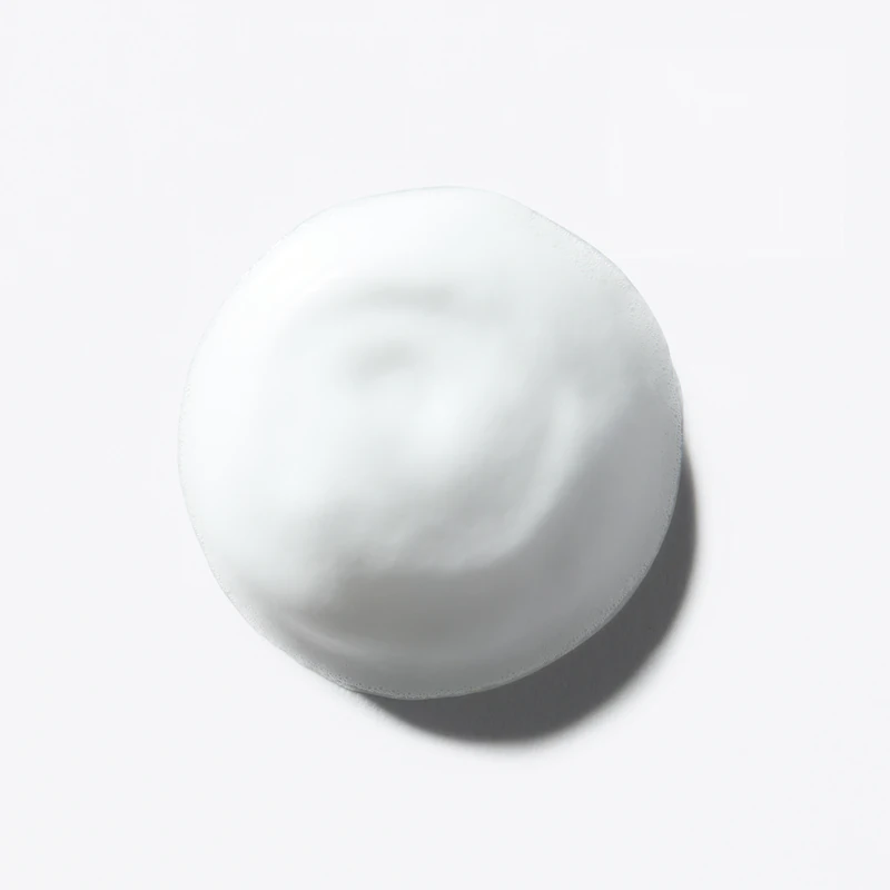 Mousse modeladora Redken Root Lifter para volume e brilho.