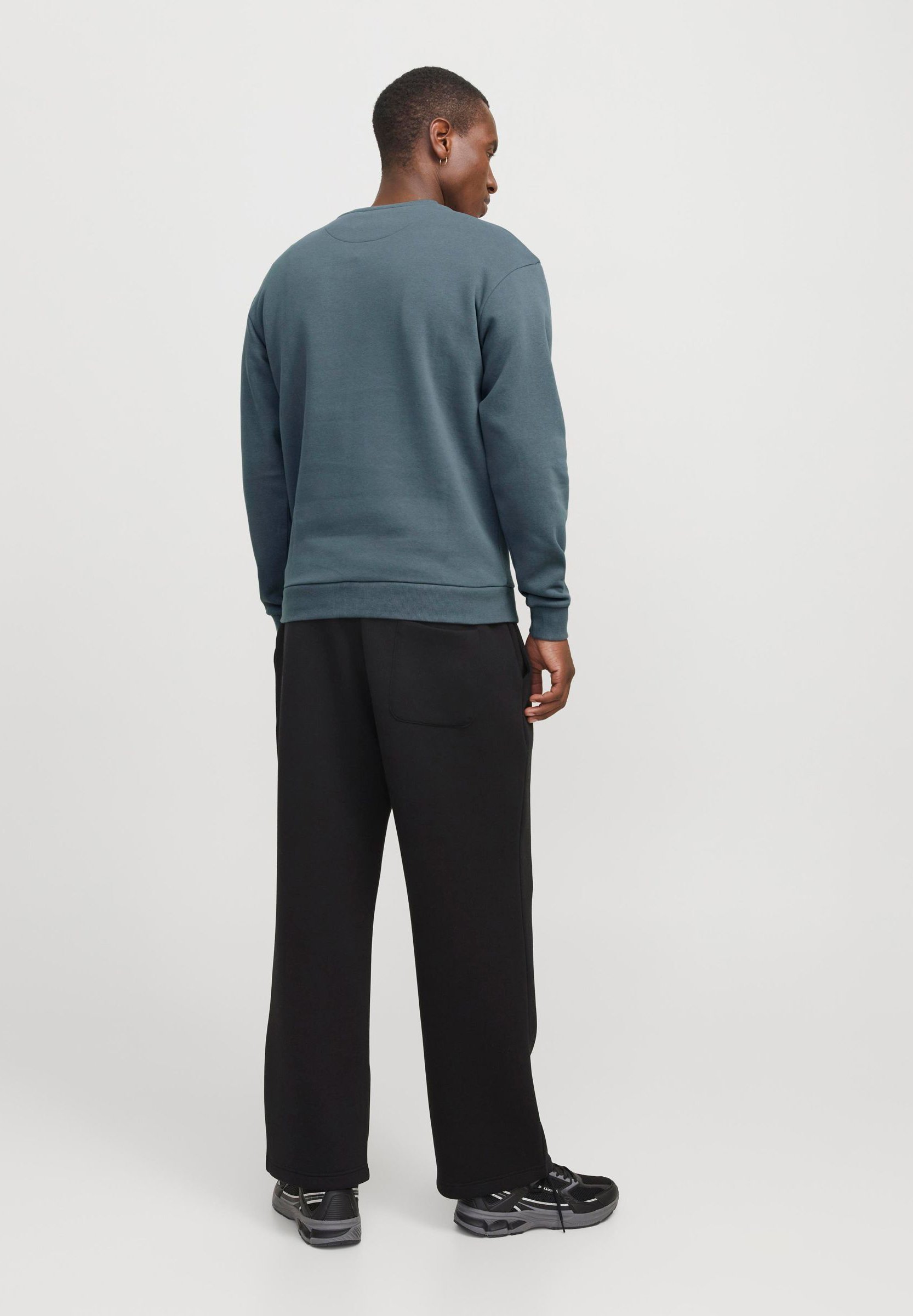Sweat-shirt Jack & Jones JJEBRADLEY CREW - temps orageux