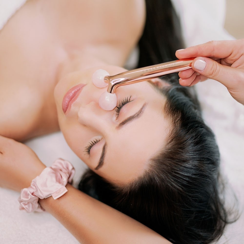 Massageador Facial Crystallove 3D Lift com Rolo de Quartzo Rosa - 1 peça