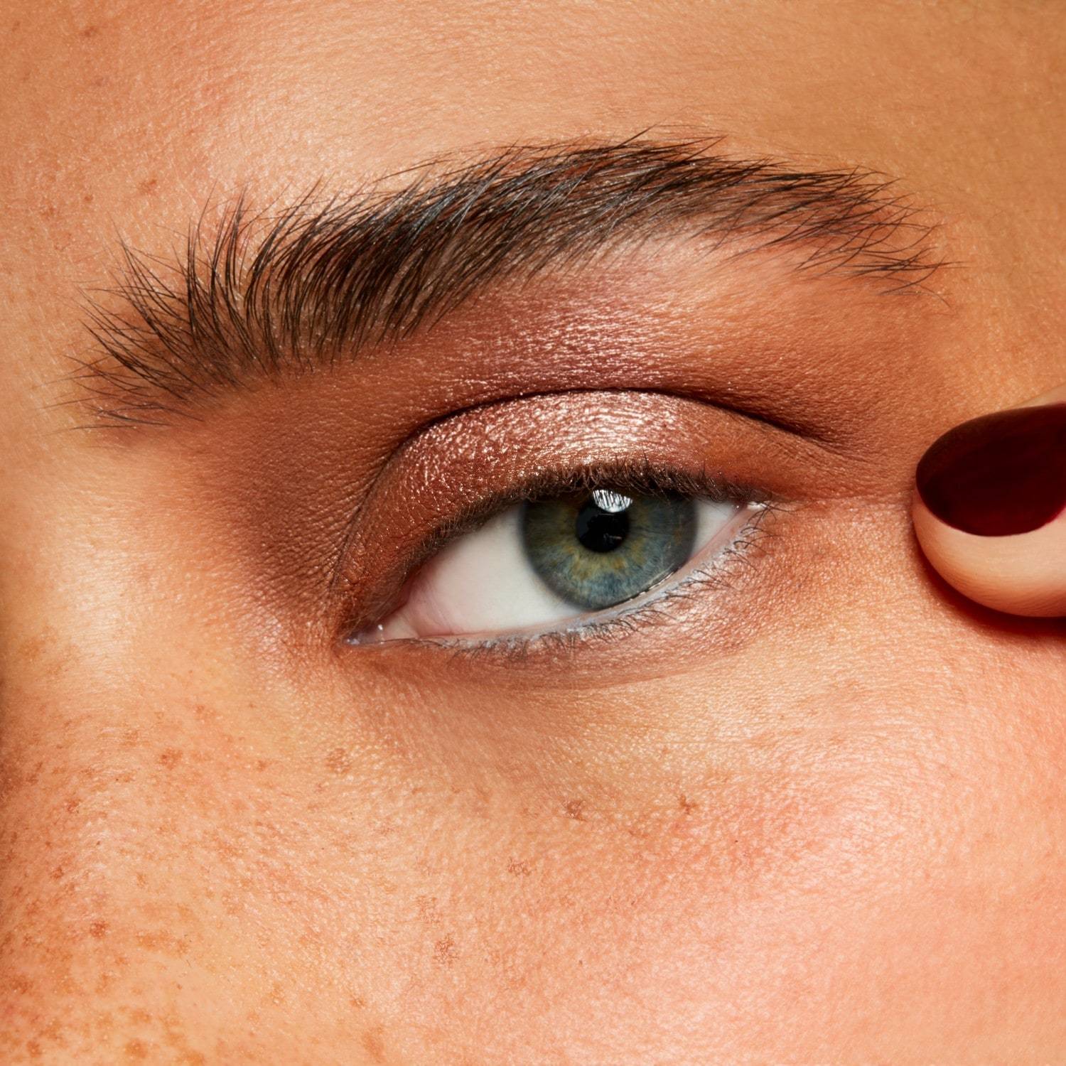 MAC akių šešėliai „Extra Dimension“ – 1,3 g