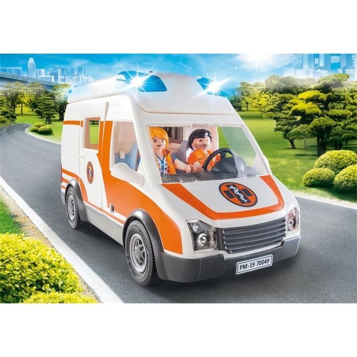 City Life - Ambulance et secouristes