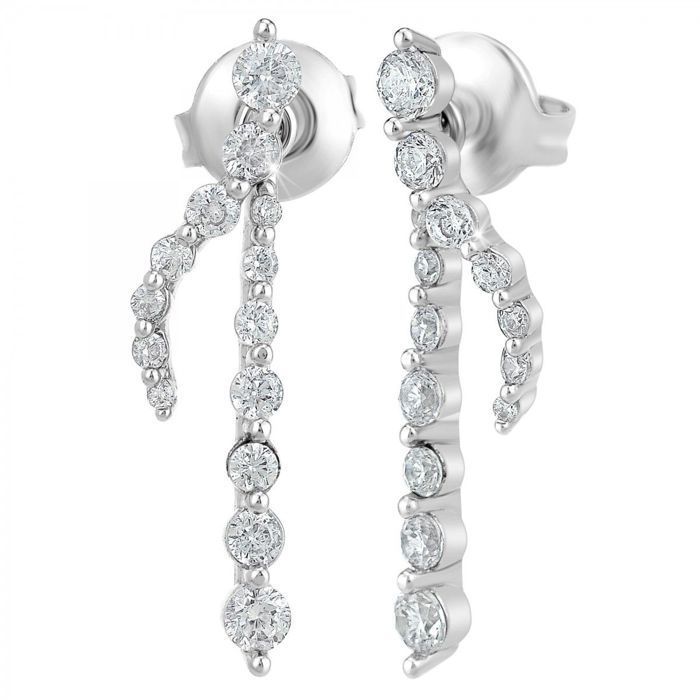 Oorbellen van SC Crystal, versierd met zirkonium.