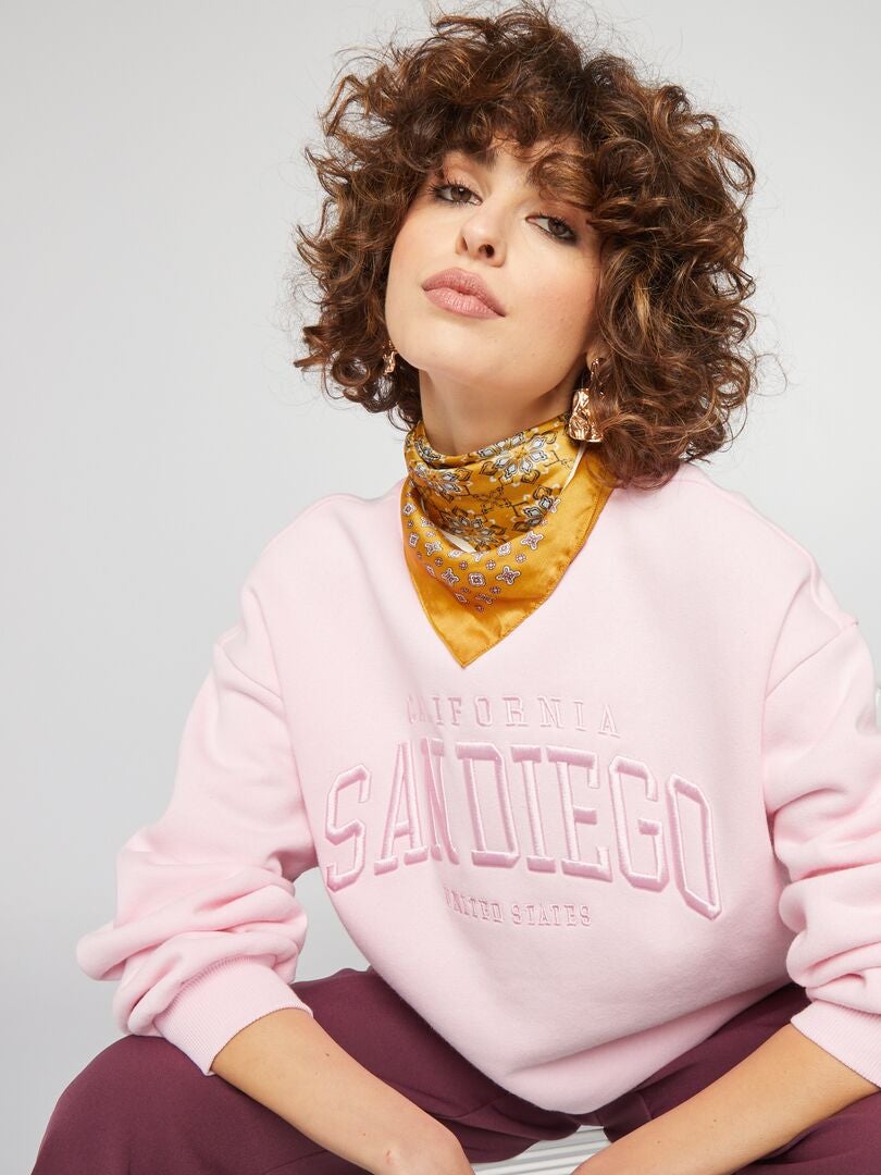 Moletom estilo universitário - ROSA
