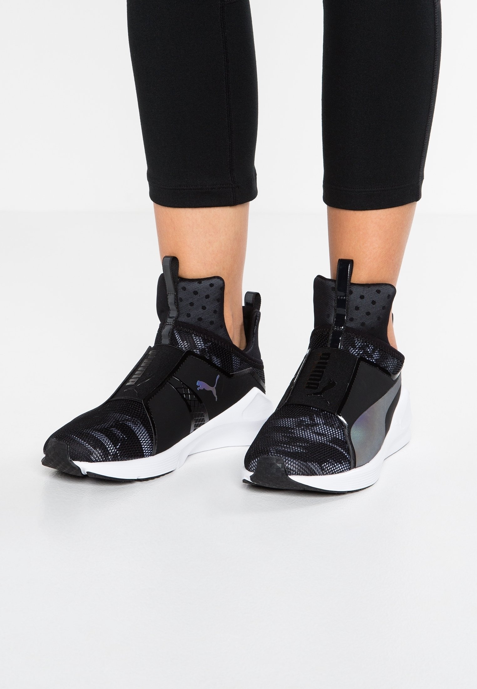 Chaussure d'entraînement Puma - noire