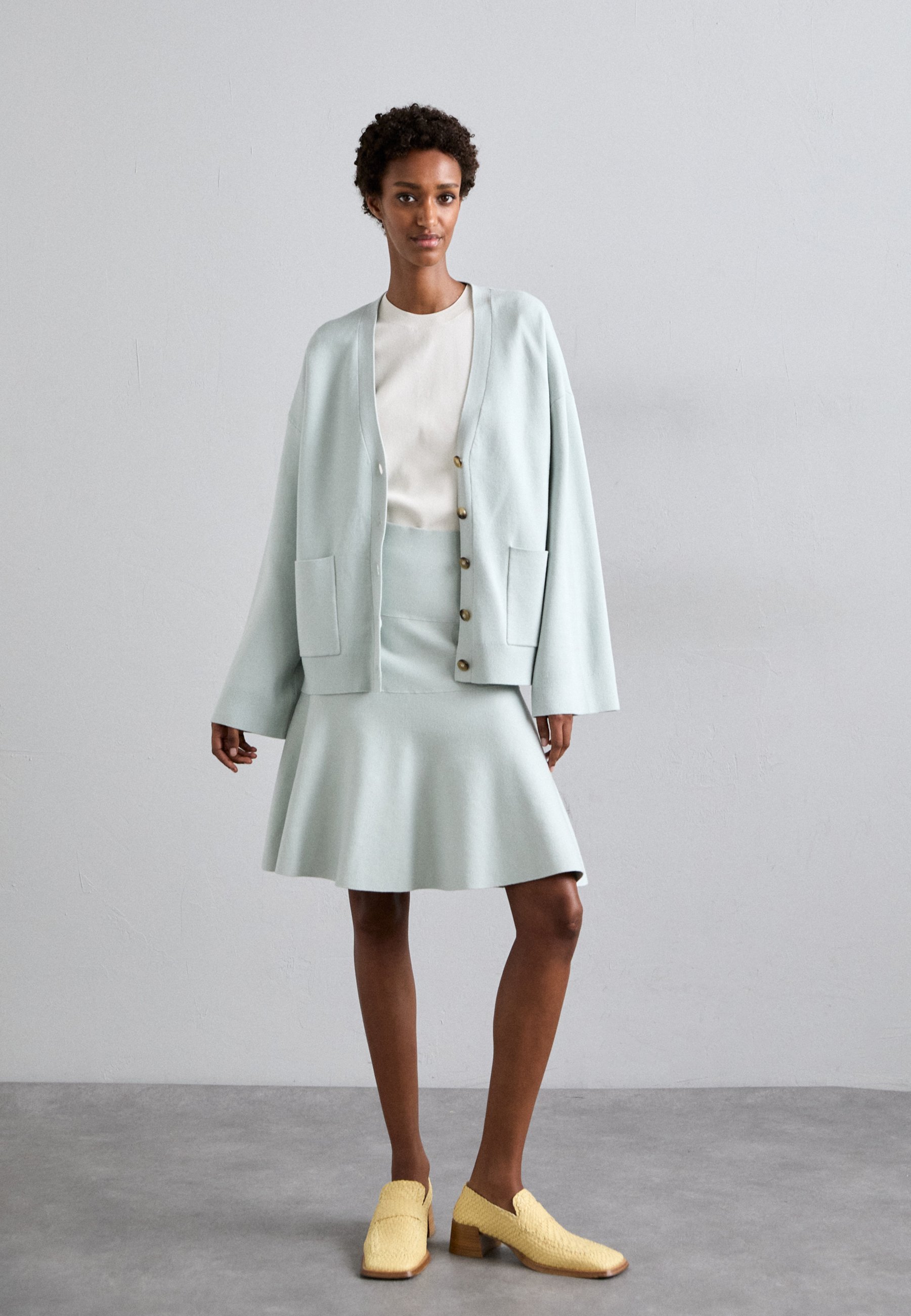 Tiger of Sweden SILVYIYA - Cardigan - verde slavato