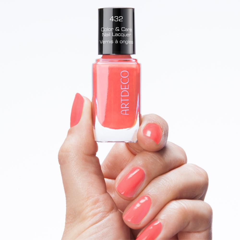 ARTDECO COLOR & CARE NAIL LACQUER
