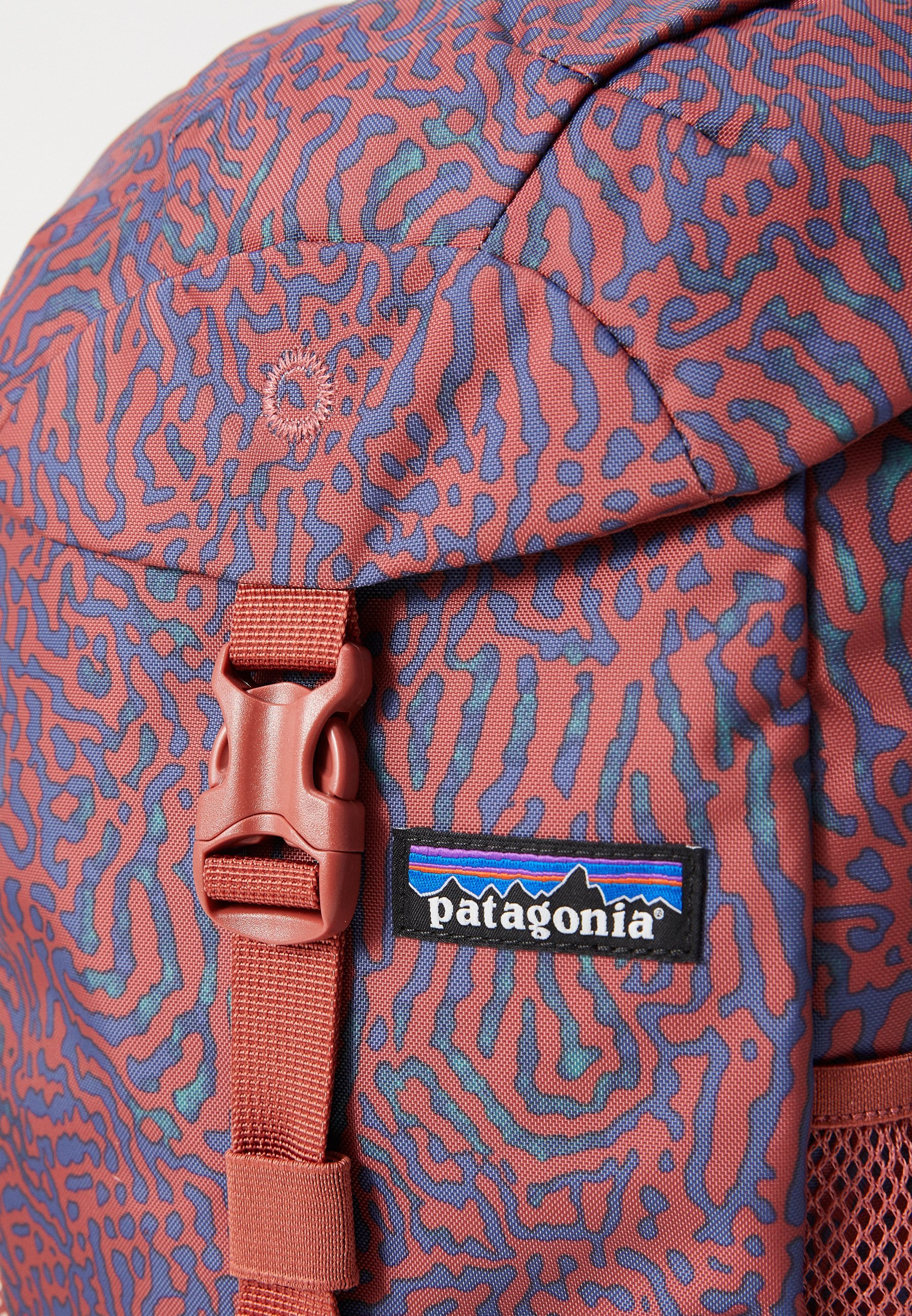 Sac à dos Patagonia REFUGITO DAY PACK 12L UNISEXE - coloris Sea Run/Potters Red