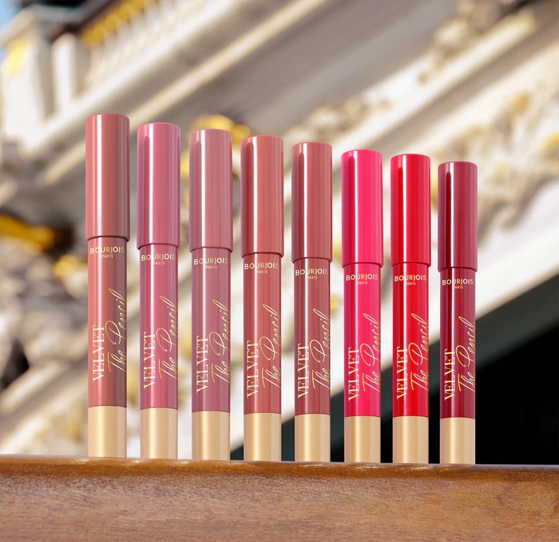 Svinčnik za ustnice Bourjois Velvet the Pencil z mat zaključkom