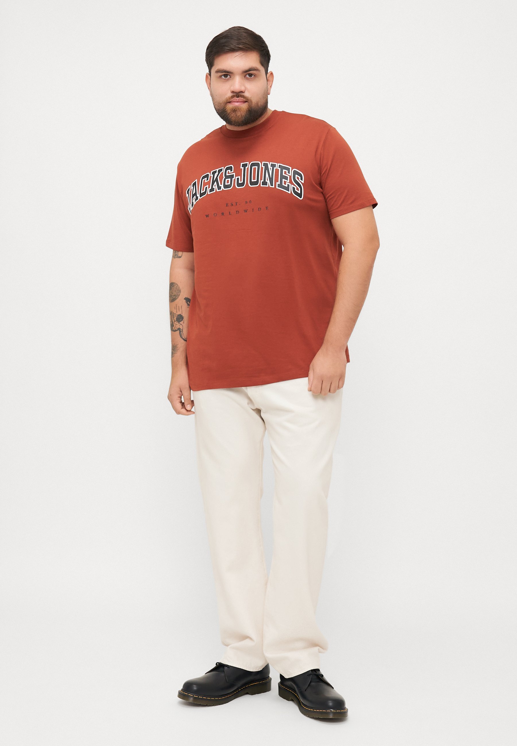 Jack & Jones JJECALEB VARSITY T-shirt met ronde hals - T-shirt met print - gebrande henna