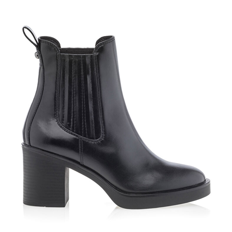 Botas negras de mujer / Botines