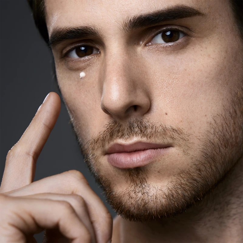 Creme para Olhos Shiseido Men Total Revitalizer Eye Light
