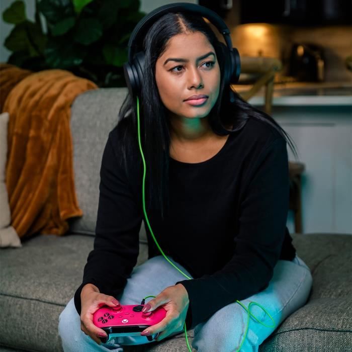Mando inalámbrico Xbox para Xbox, color rosa intenso.