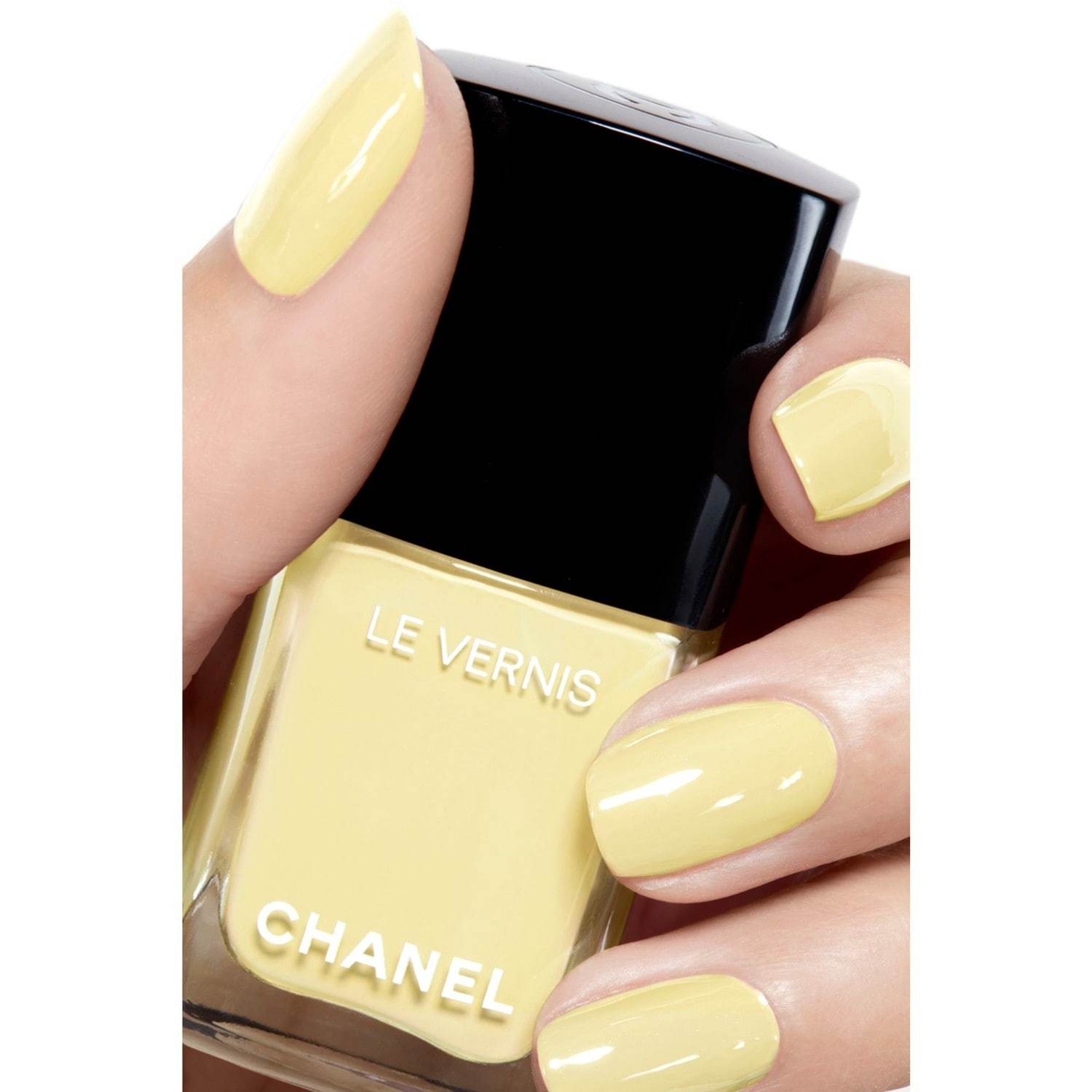 CHANEL lak za nokte LE VERNIS DUGOTRAJNA BOJA I SJAJ - 13 ml
