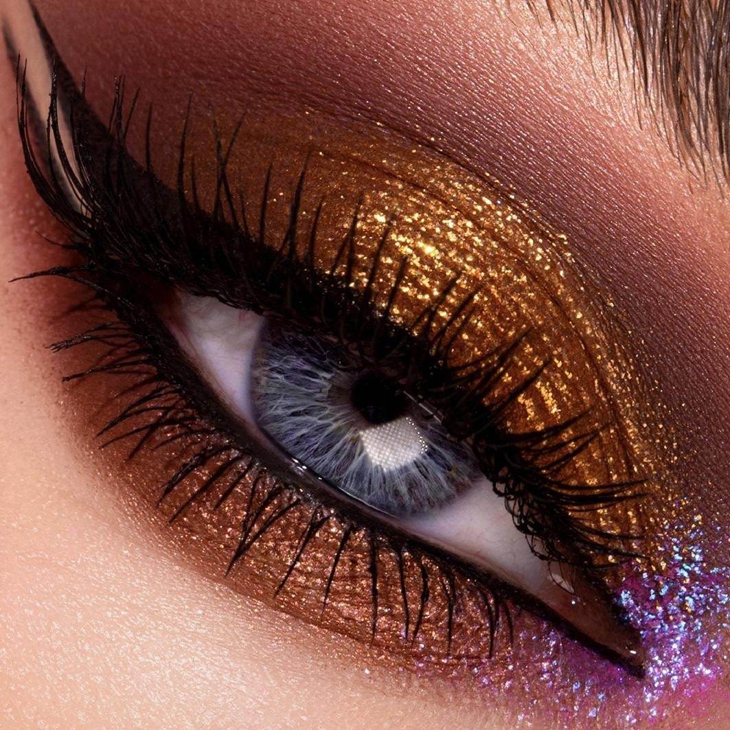 „Pat McGrath Labs“ akių šešėlių paletė „MOTERYS“ IX – 12,9 g