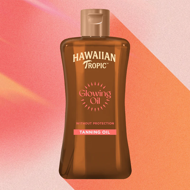 Óleo bronzeador corporal Hawaiian Tropic Glowing Oil para prolongar o seu bronzeado.