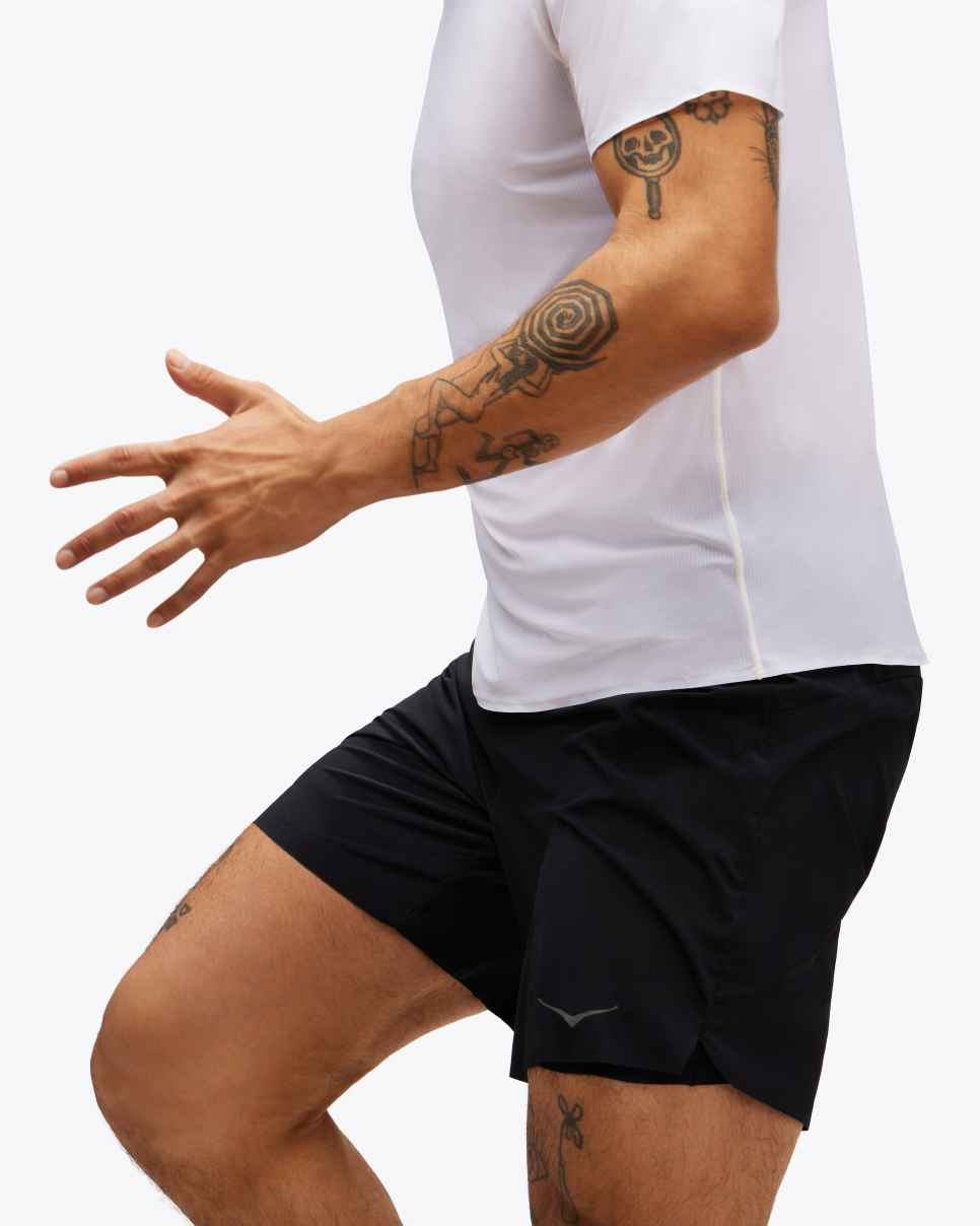 HOKA Glide 7-tommers Short 2-in-1 Zwart