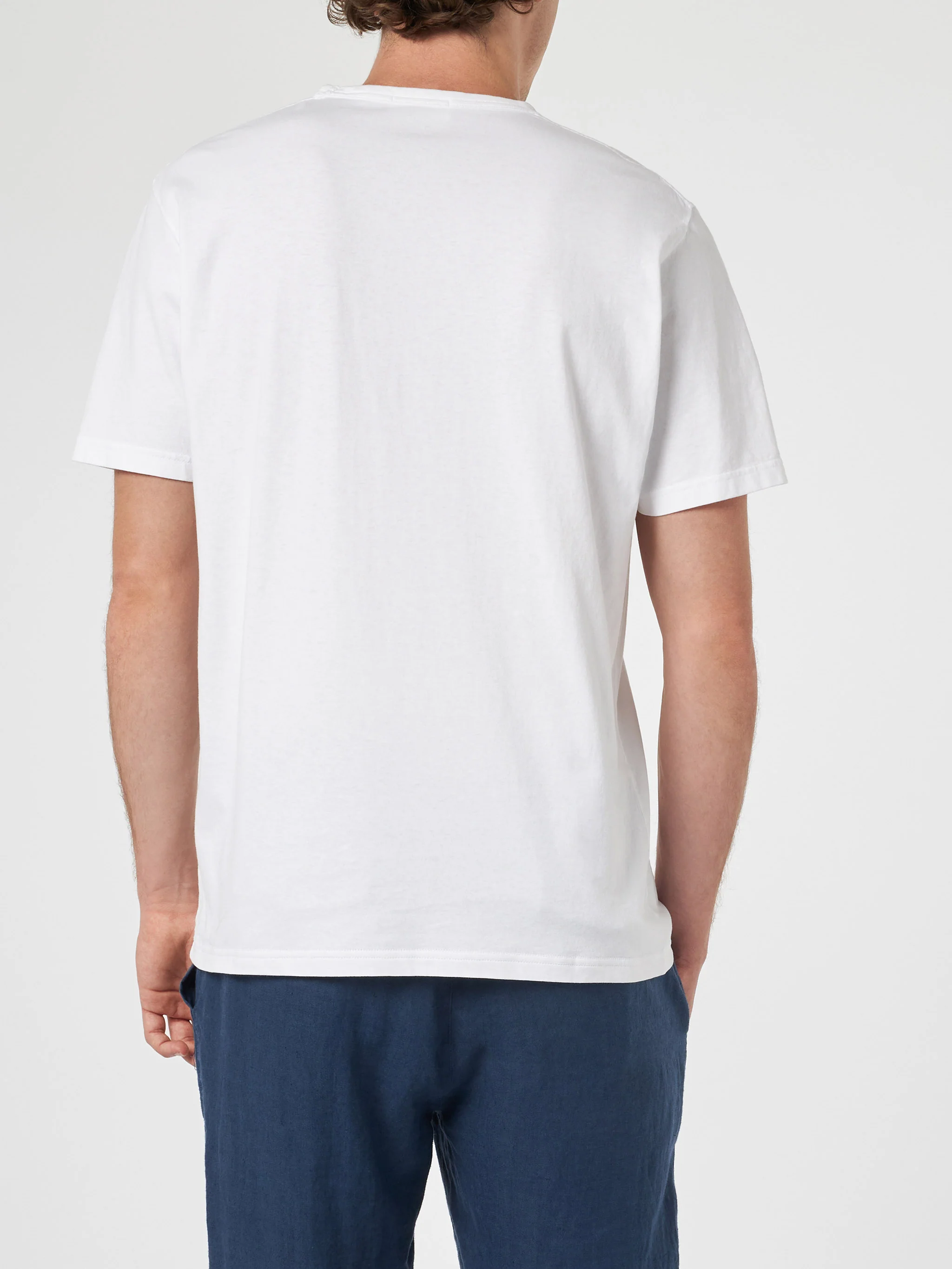 Dover heren T-shirt van wit katoenen jersey met logo-borduurwerk, stukgeverfd, ronde hals, klassieke pasvorm | MC2 Saint Barth