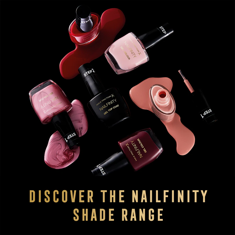 Max Factor Nailfinity Gel Colour, um verniz híbrido para unhas que dispensa o uso de lâmpada UV/LED.