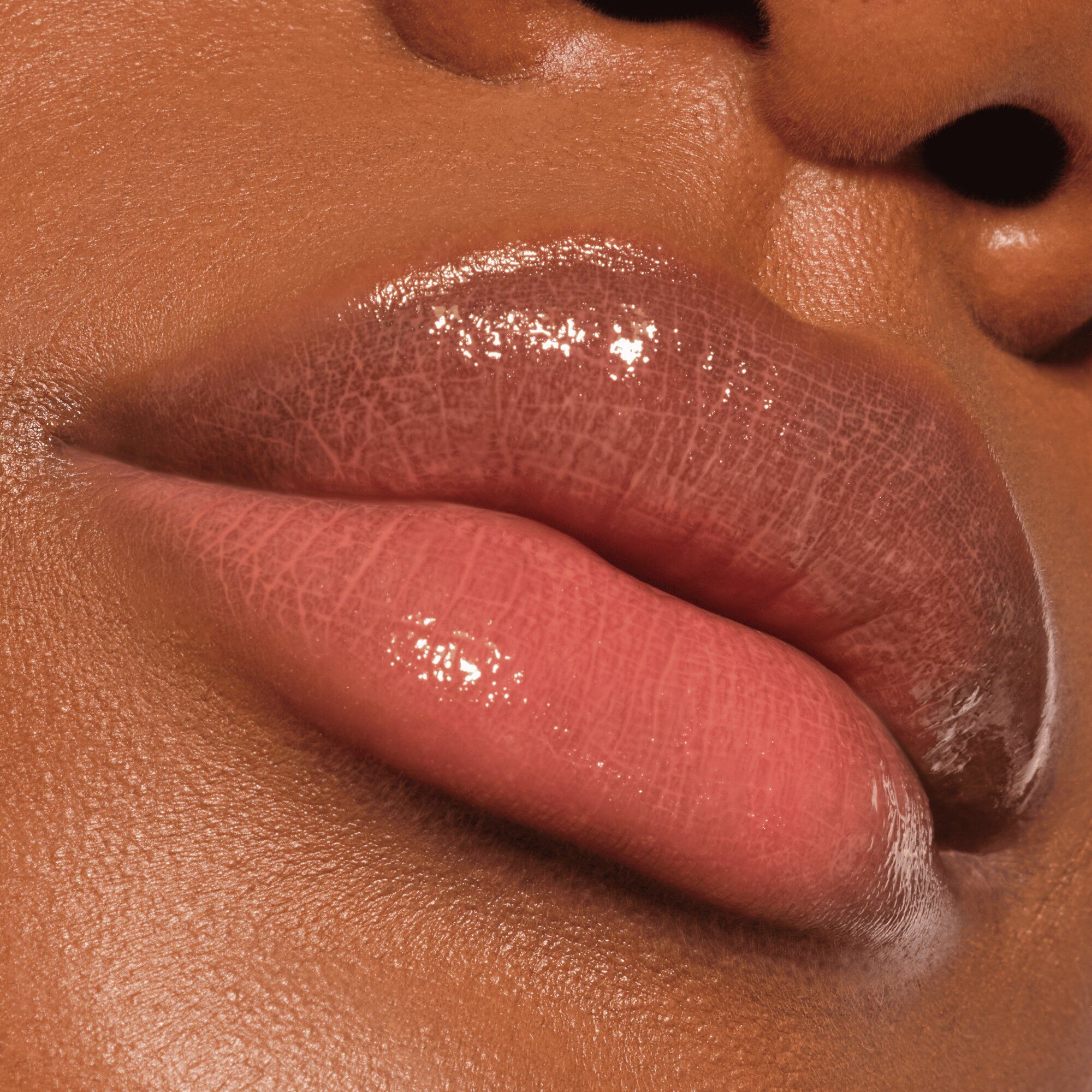 Color Cushion Juicy Lip Oil Lūpu spīdumi un spīdums