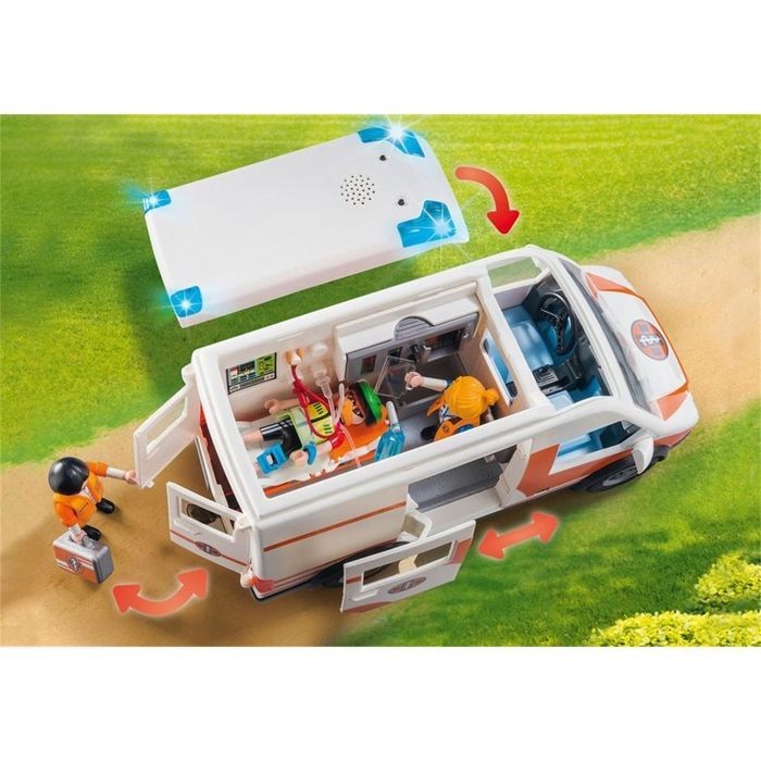 City Life - Ambulance et secouristes