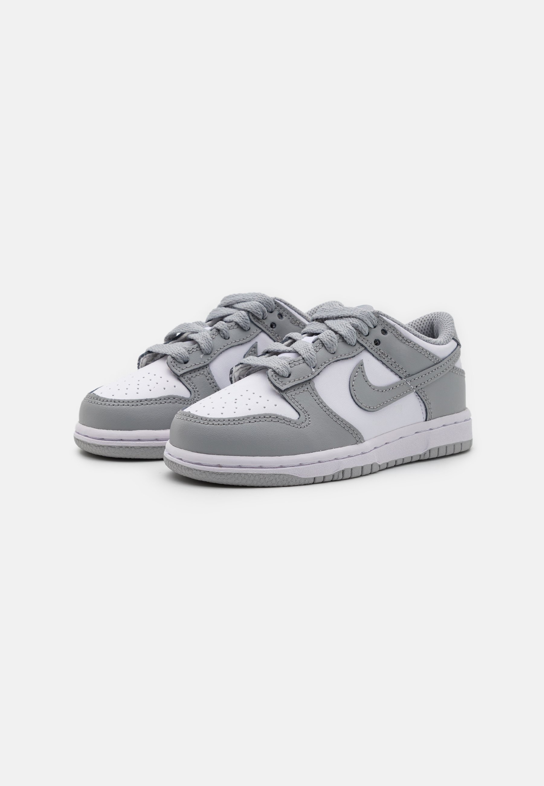 Tênis Nike Sportswear DUNK LOW UNISSEX - Branco/Cinza claro/Branco