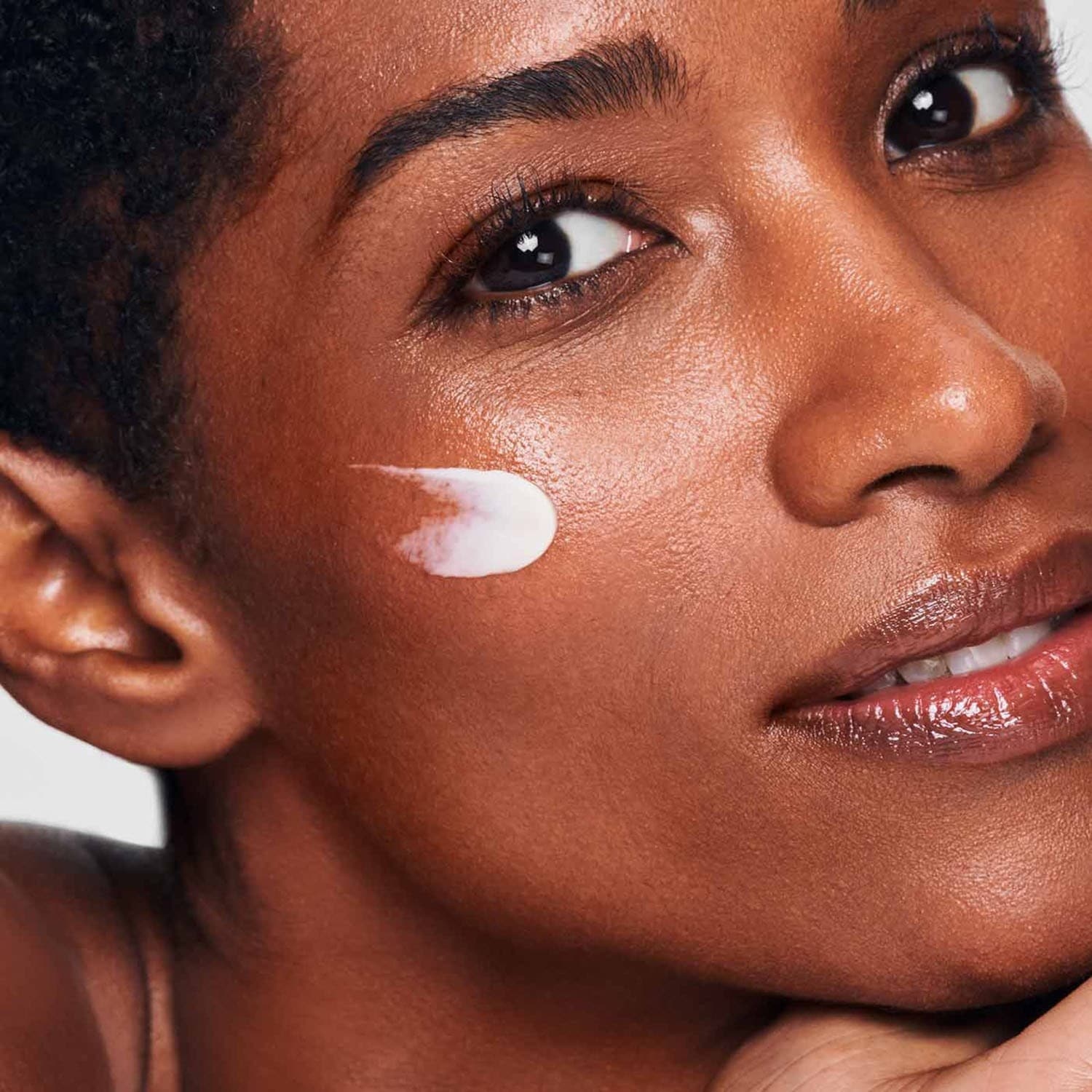 „Clarins Extra Firming“ dieninis kremas, skirtas visiems odos tipams (40+ dienų), 50 ml – papildymo pakuotė