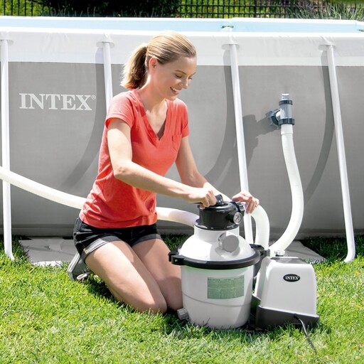  Sistema combinado de filtro de areia e clorador de sal Intex Eco 11 G - 56.800