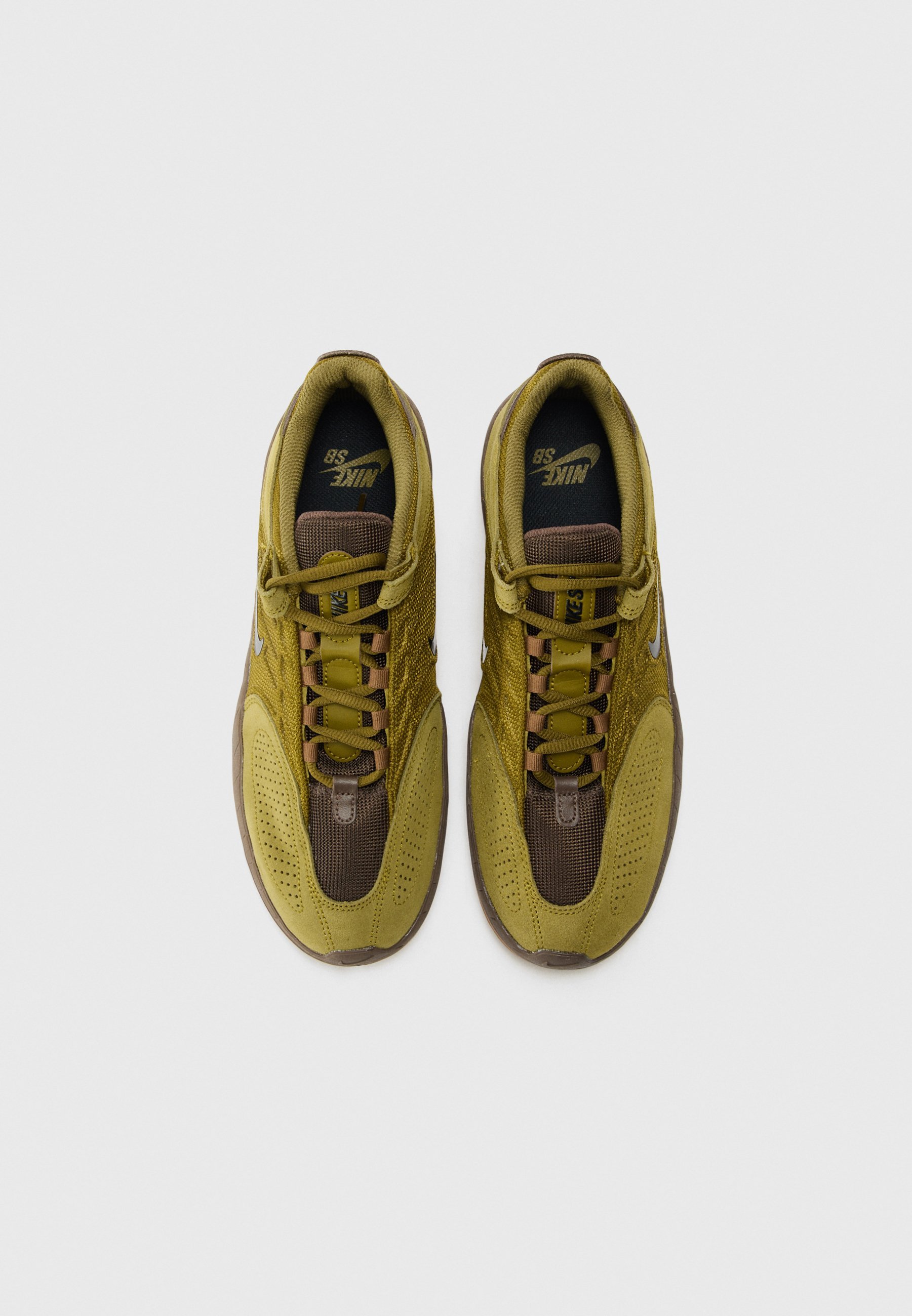 Baskets Nike SB VERTEBRAE UNISEXE - Vert olive/noir/marron baroque/marron mousse/marron gomme moyen