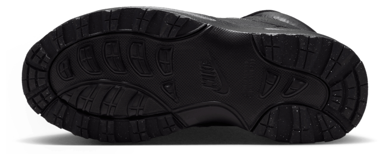 Ghete Nike Manoa 17