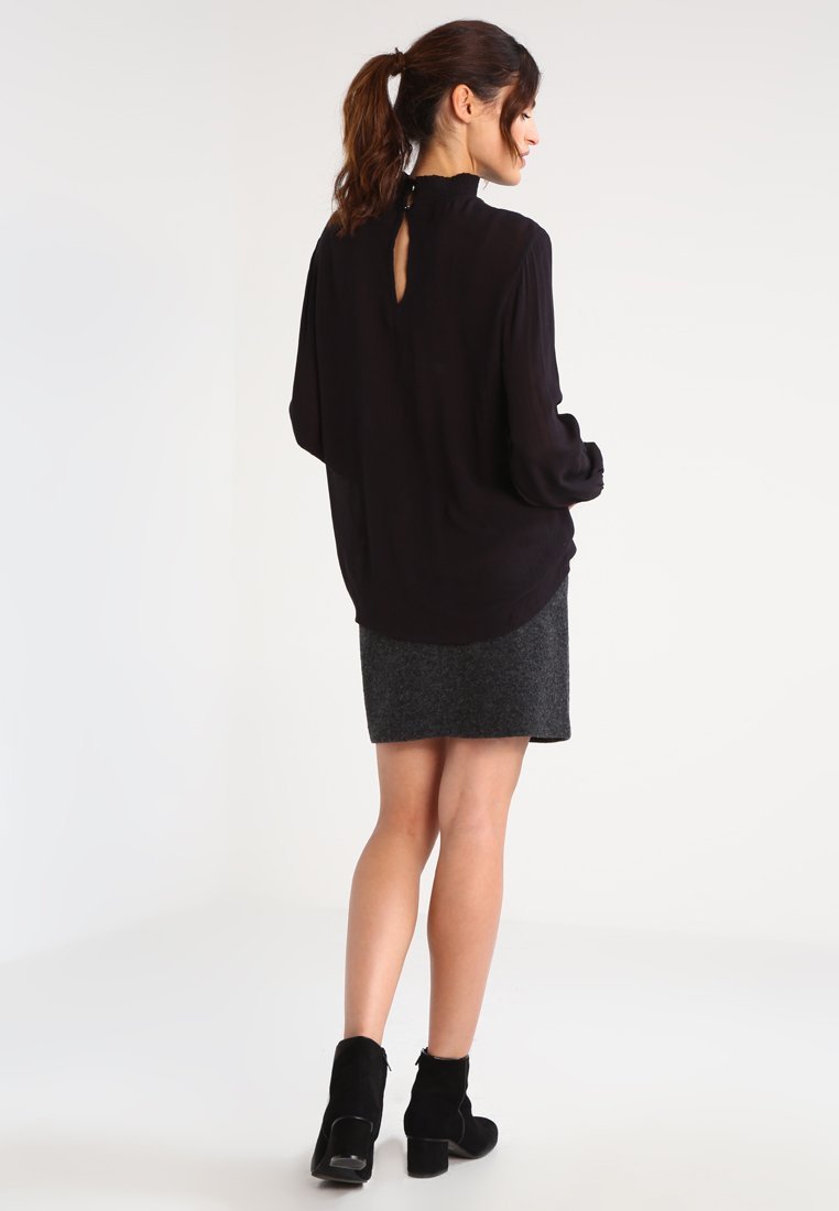 Kaffe TRINE - Blouse - zwart diep