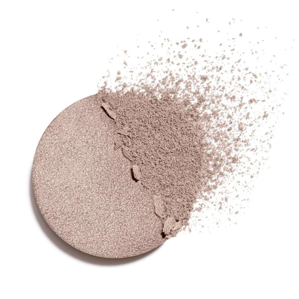 Očné tiene CHANEL OMBRE ESSENTIELLE - 1,9 g