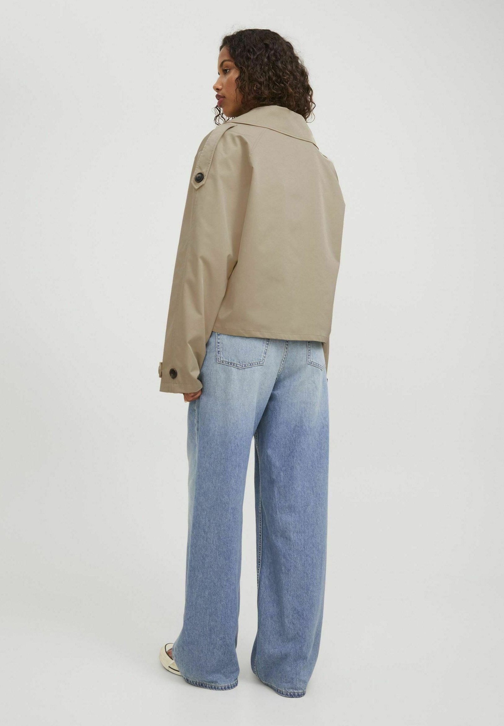 JJXX JXCARLIE SHORT TRENCHCOAT - Trenchcoat - beige