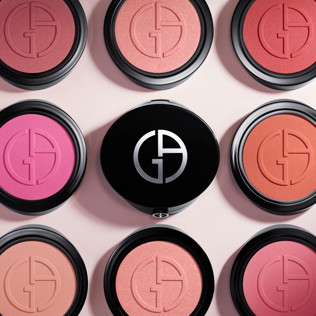 „Armani Blush Luminous Silk Glow“ skaistalai – 4 g.