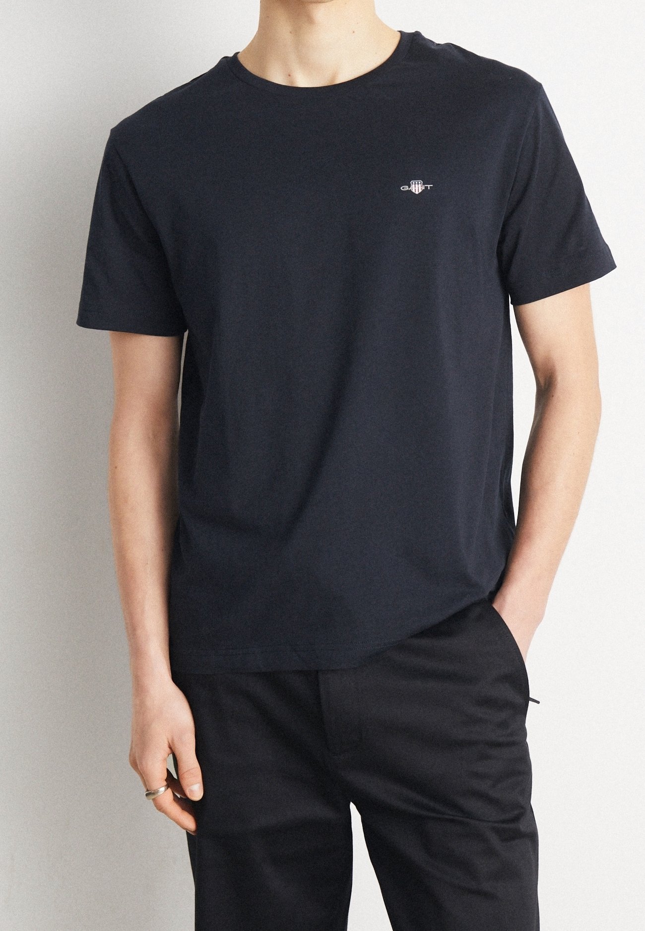 GANT Basic T-Shirt - schwarz