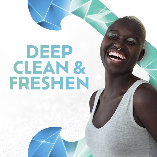Aquafresh gel za čišćenje White Renew Deep Clean 75ml<br>75ml