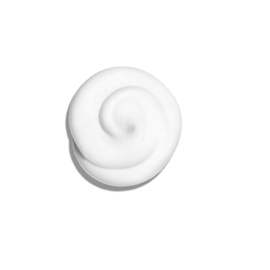Clarins Calm Essential Repairing Rauhoittava Voide Herkälle Iholle 30ml